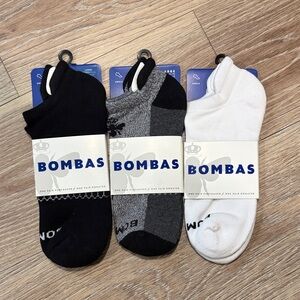 Bombas Men's Athletic Socks - Black, Gray, and White